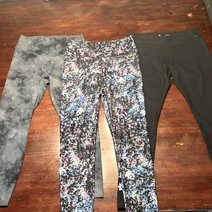 Bundle of Name Brand Women’s‎ Leggings